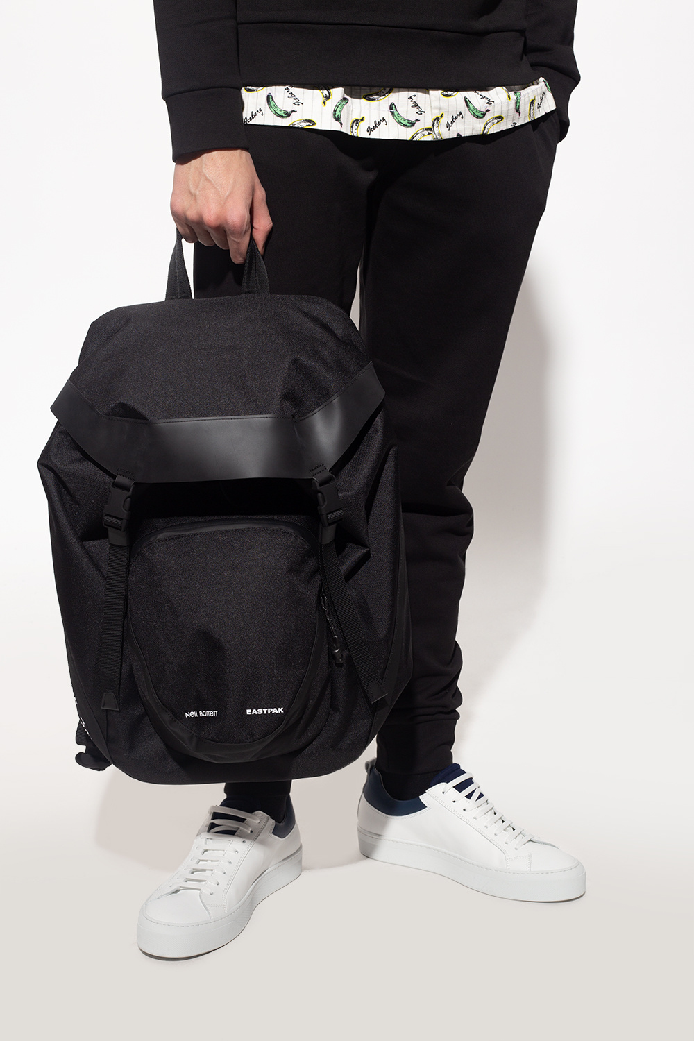 新品登場 Neil Barrett xEastpak ボディバッグ メンズ